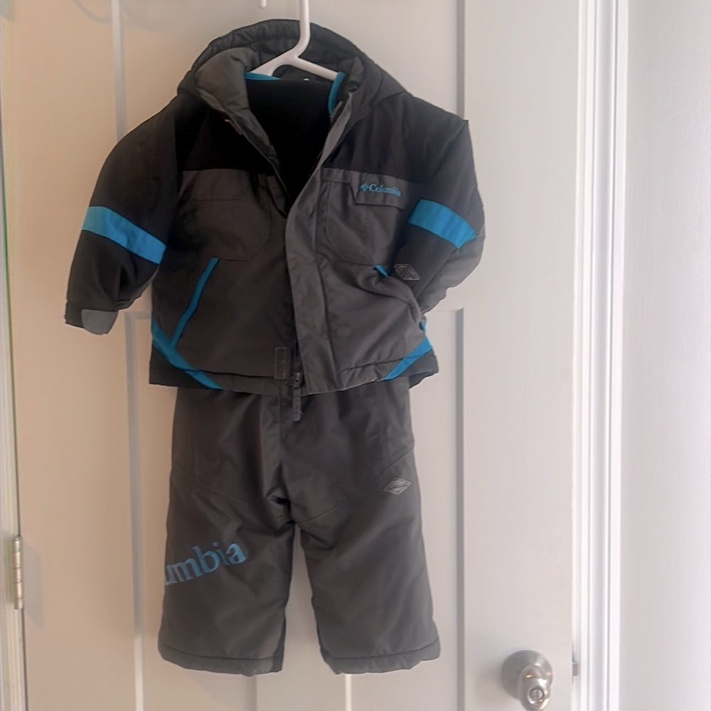 Columbia children’s snow pants and coat snowsuit